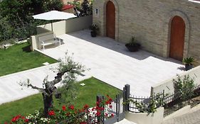 Villa Istonia